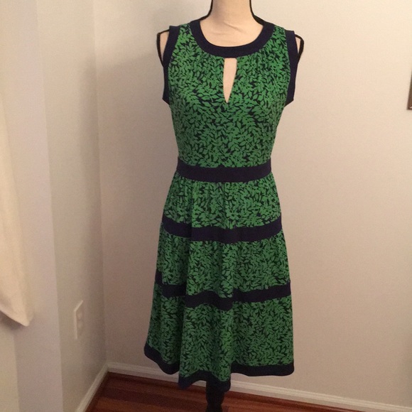 MICHAEL Michael Kors Dresses & Skirts - Michael Kors size small dress